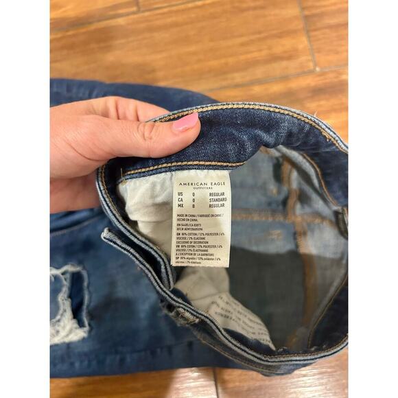 American Eagle Distressed Jegging size 0 - Picture 4 of 6